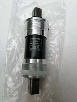 Shimano Innenlager BBUN300 Vierkant 68 Mm, 122,5 Mm