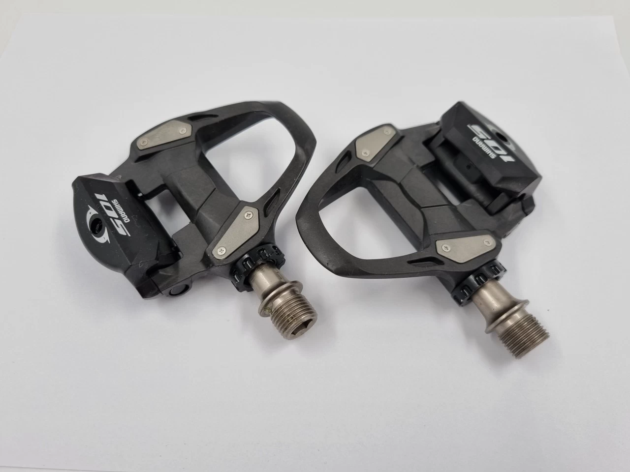 Shimano SPD-SL Pedal 105 PDR7000 1 Shimano SPD-SL Pedal 105 PDR7000