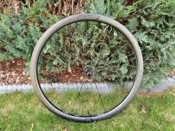 Giant CXR 1 Disc Carbon Tubeless Laufradsatz *1398g* -Bestes Fahrradteile Geschäft cxr1 vo 1280x1280 1