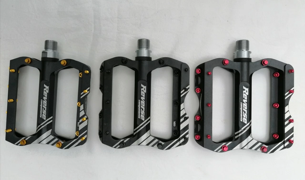 Reverse MTB Pedal Escape Pro