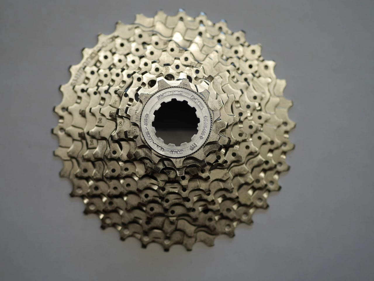 SHIMANO Kassette 9-fach HG400, 11-32 Zähne Ovp 1 SHIMANO Kassette 9-fach HG400, 11-32 Zähne Ovp