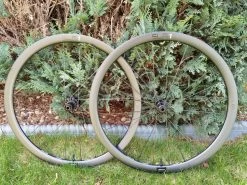 Giant SLR 1 36 Disc Carbon Tubeless Laufradsatz *1380g*