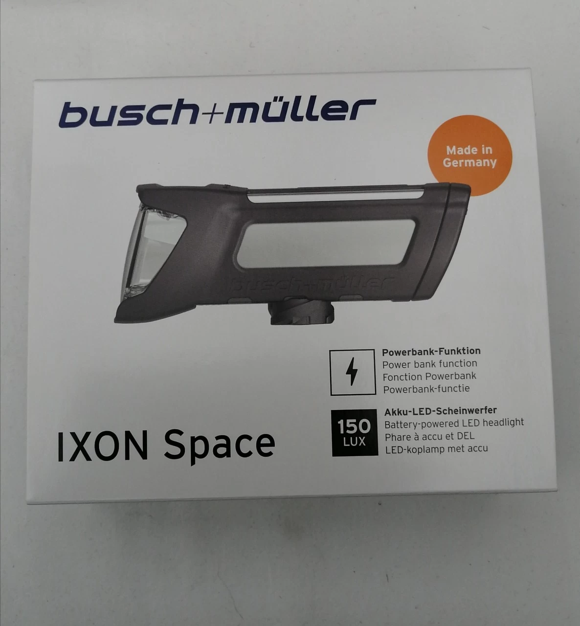 B&M Ixon Space 196L LED 150 Lux Akku-Frontscheinwerfer 1 B&M Ixon Space 196L LED 150 Lux Akku-Frontscheinwerfer